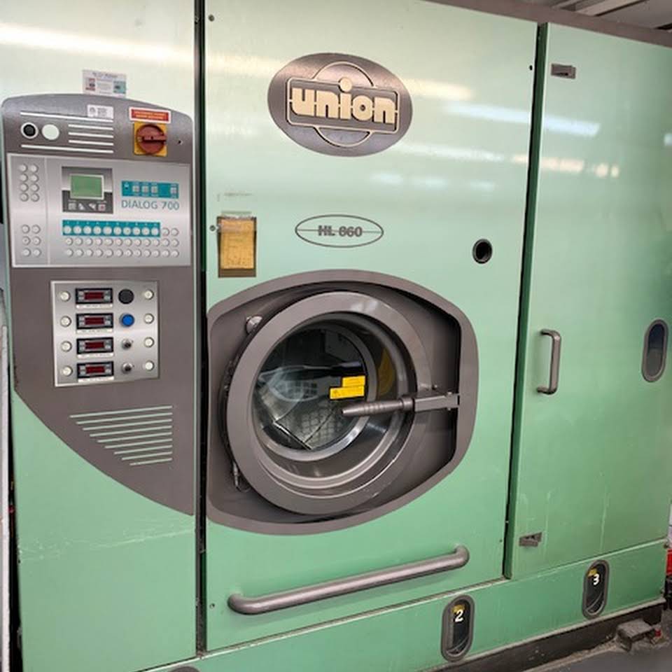 TopsCleanersYour local dry cleaner at Katy, TX